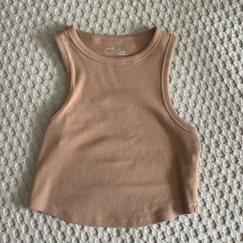 Ribbed Cropped Tank Top - Beige